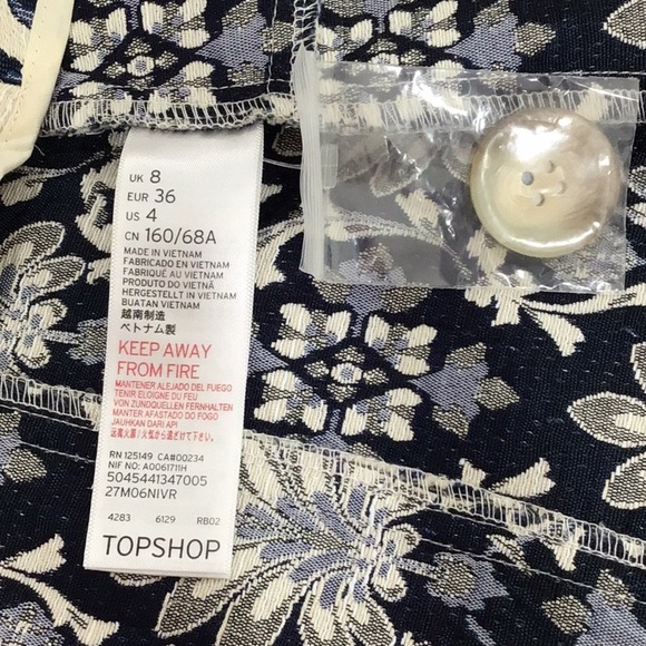 Topshop Floral High Waisted Buttoned Mini Skirt Size 4  NEW - Picture 7 of 8